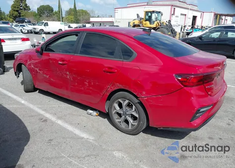 2021 Kia Forte Lxs из США, поврежденный, VIN 3KPF24AD0ME272879